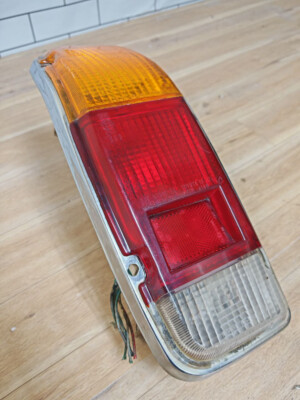 TOYOTA COROLLA KE36 TE38 VAN Wagon Left Side Tail Light Used