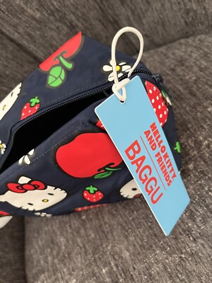 BAGGU x Sanrio Hello Kitty & Friends Hello Kitty Apple Dopp Kit