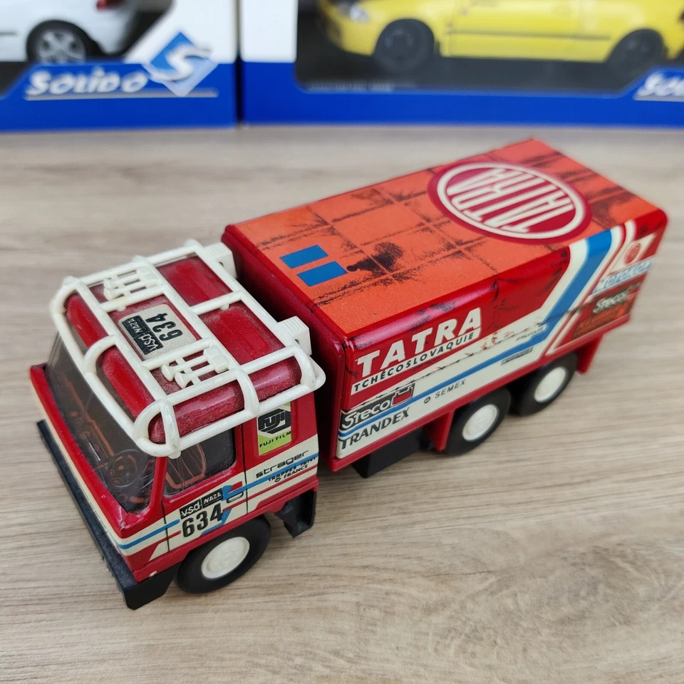 CAMION KDN TATRA T 815 RALLYE EN TOLE 6X6 1:43 MADE IN CECOSLOVACCHIA - Immagine 2 di 4