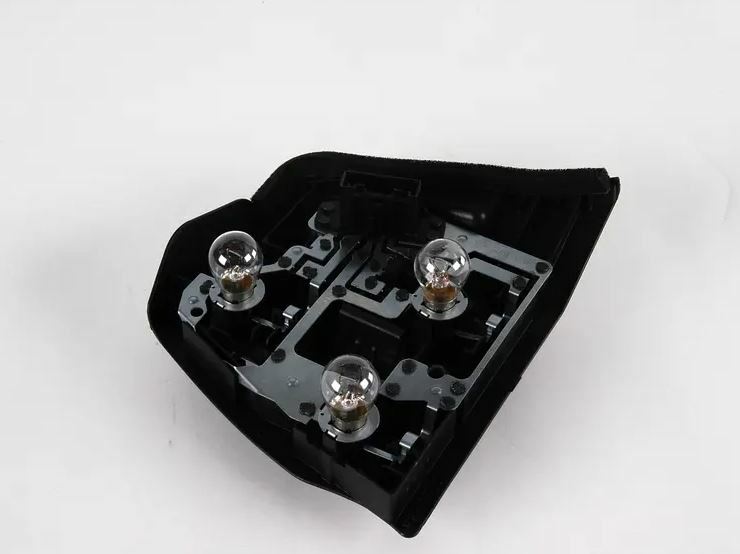 Genuine BMW Rear Tail Light Lamp Carrier Bulb Holder E46 Sedan Pre