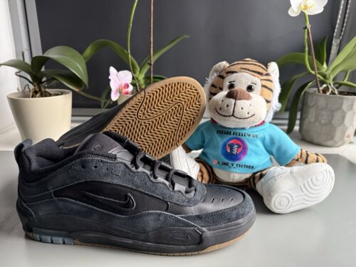 Nike SB Air Max Ishod Schuh Black Gum FB2393-001 UK9,5 Neu ohne Karton - Bild 3 von 9