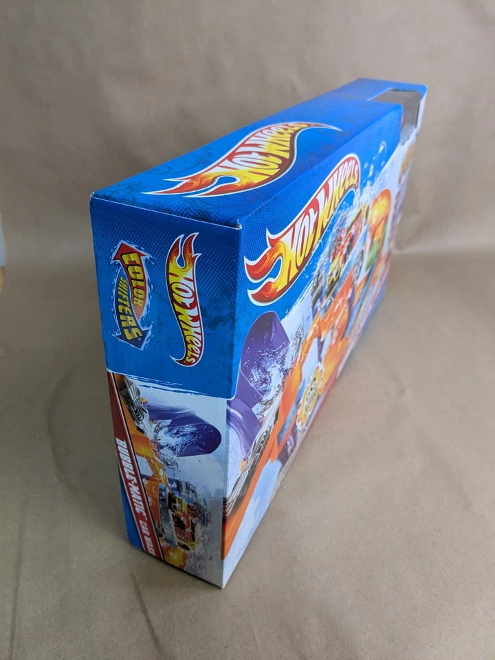 Rare Hot Wheels Color Shifters Bubble-Matic Car Wash Playset Sealed 2010 NIB - Image 2 of 4