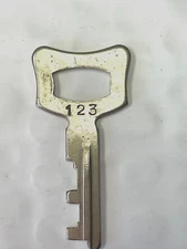 Vintage Excelsior #123 Key-Luggage Steamer Trunk, Suitcase, Briefcase...NEW