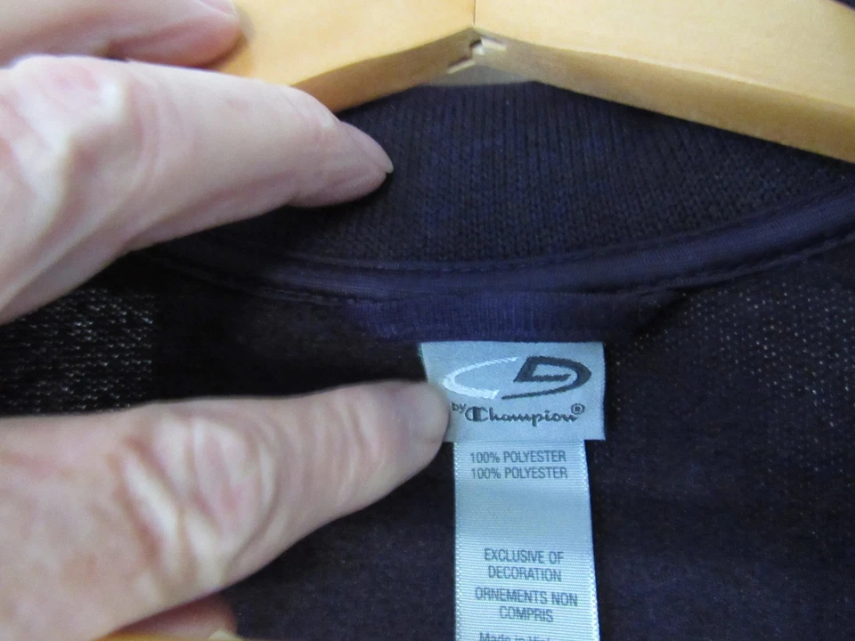 C9 by CHAMPION BRAND. WOMEN's JACKET. size MEDIUM. USED. FLEECE. POCKETS. PURPLE - Image 2 of 4