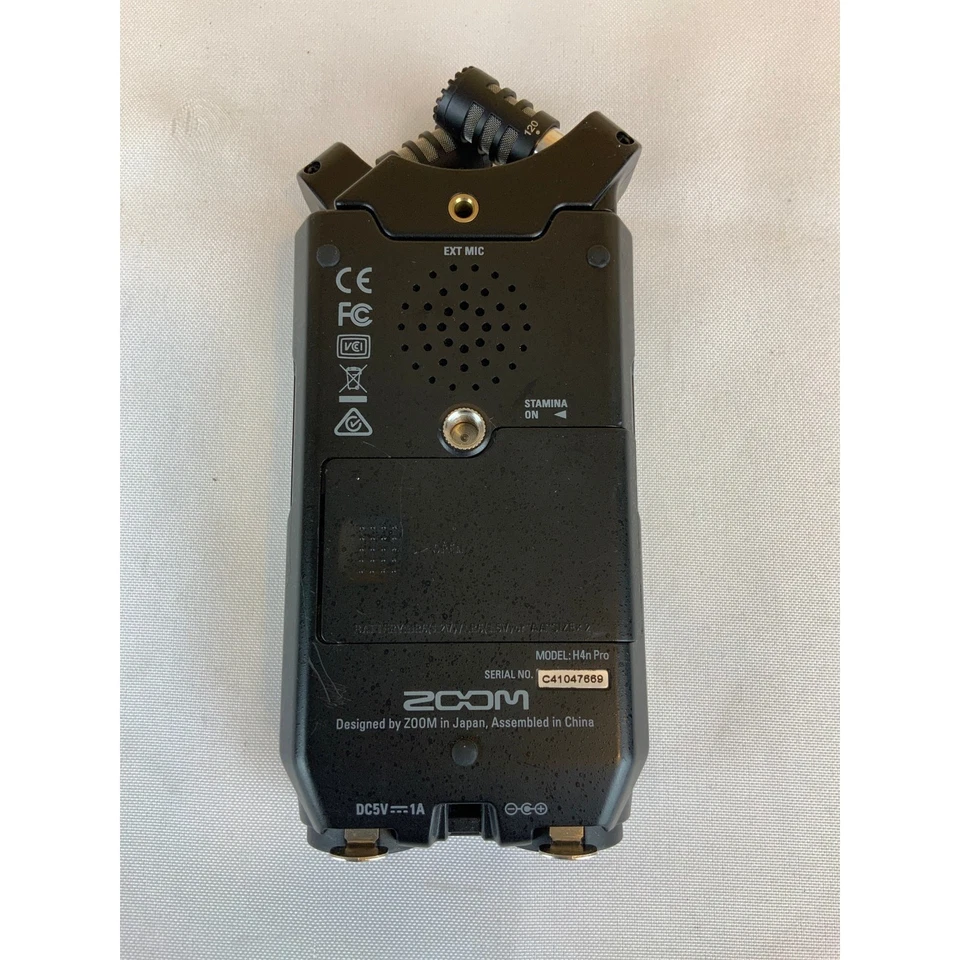 Zoom H4n Pro Portable Handy Recorder & Case - Bild 2 von 4