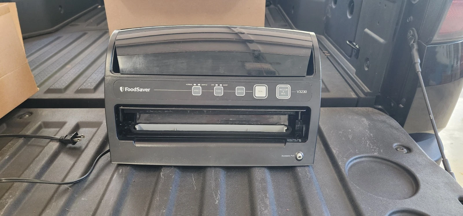 foodsaver V3230 Vacuum Sealer (not working)