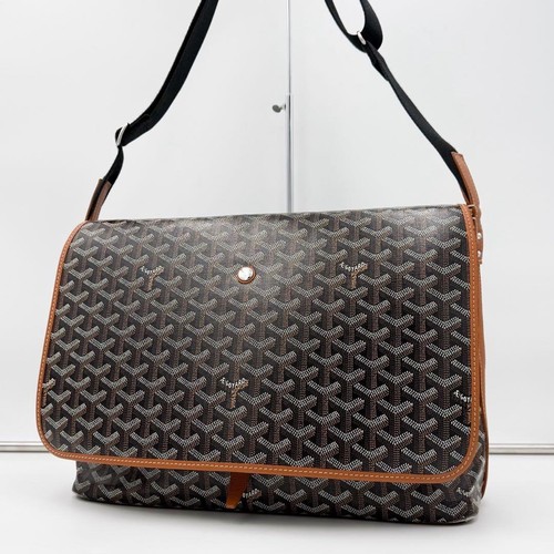 GOYARD Paris Capetien Messager Shoulder Bag MM Black Tan Canvas Leather Japan