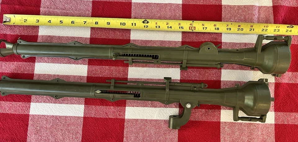 Jeep de combate Hasbro GI JOE 7000 1965 20" con remolque y cañones Foto 4 de 4