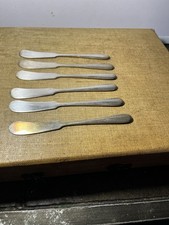 Set Of Six Wallace Plate Butter Knives Six 1/4 Inches