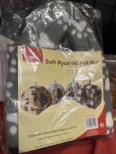 My Pets Pyramid Pet Hut