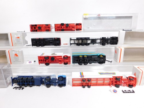 DI140-1# 7x Albedo H0 1:87 LKW MB 4711 Carbo Ruf Nixdorf C & A etc sg/Mint+Box - Imagen 3 de 5