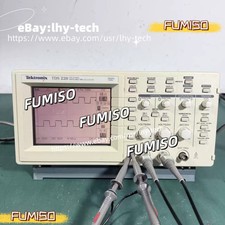 Tektronix TDS220 100 MHz 2 Channel Digital Oscilloscope/- lhy