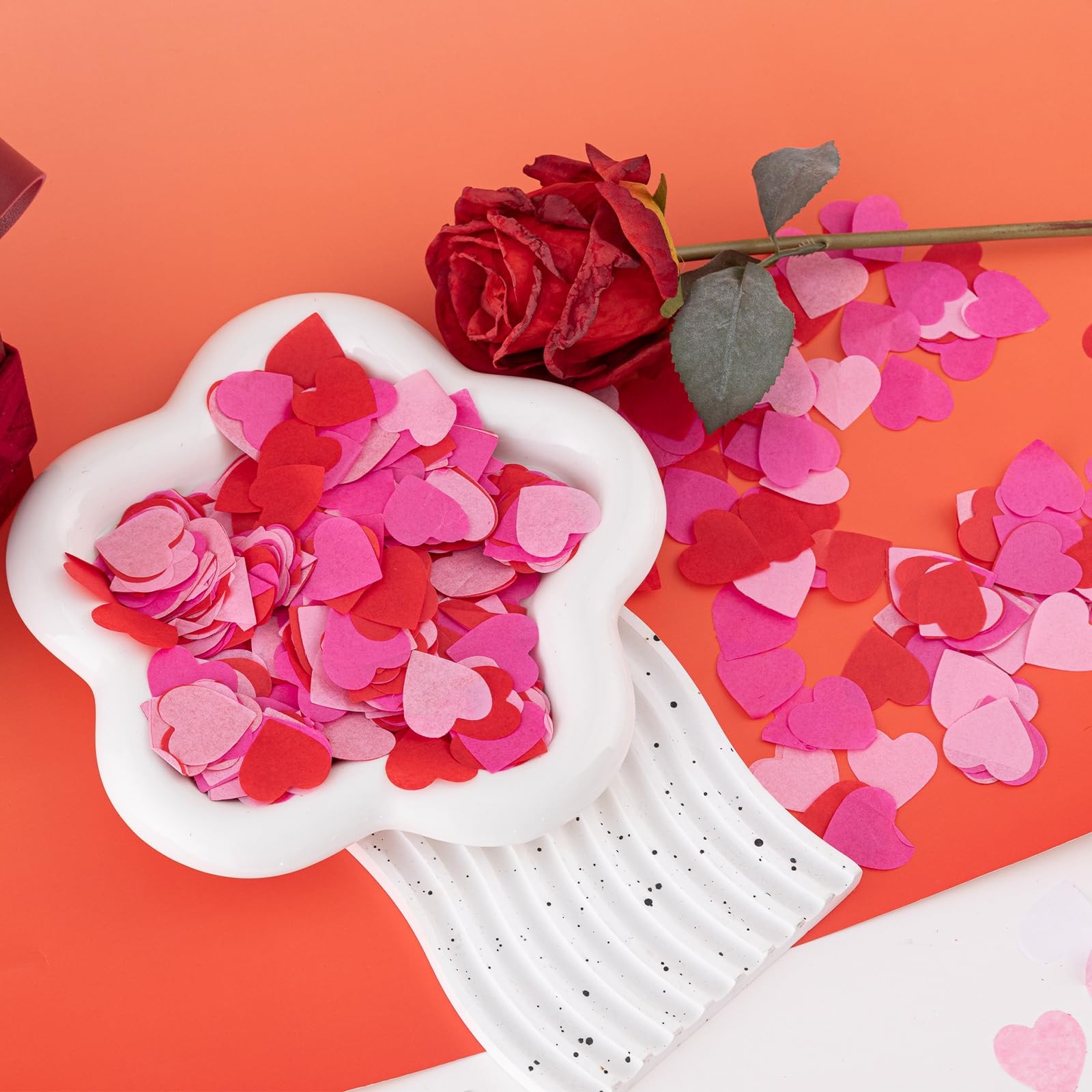 6000pcs Valentine's Day Heart Confetti Decoration, Paper Heart Shaped Table C...