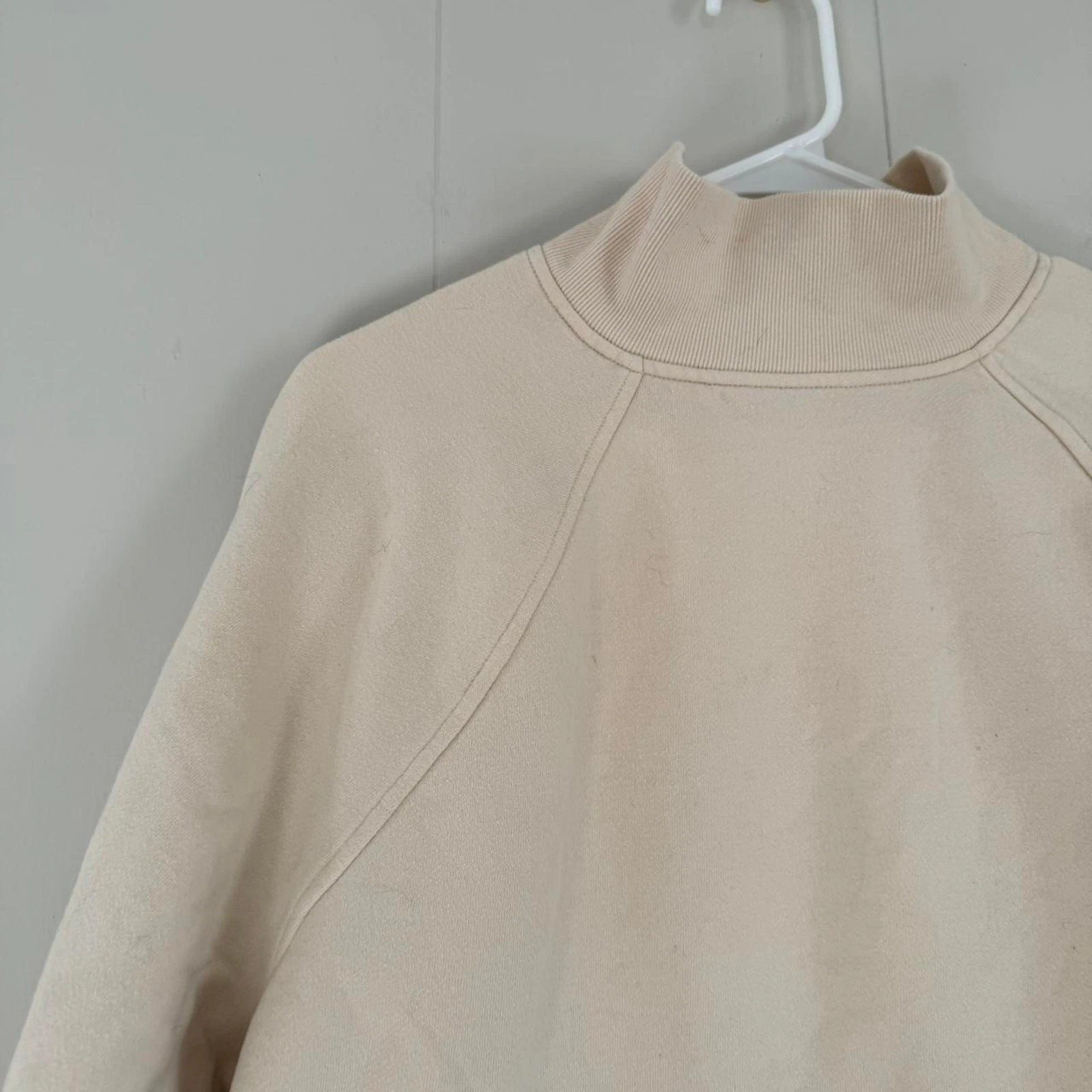 OFF WHITE Felpa pullover cropped A New Day panna beige donna grande