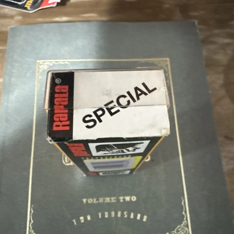 Señuelo Rapala RNR-7 Rattlin Rap Color Especial Raro Nuevo en Paquete Foto 2 de 4