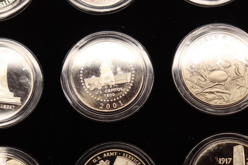 U. S. Proof Commemorative Half Dollar Collection (Lot of 20) & Display Case PCS - Picture 11 of 15