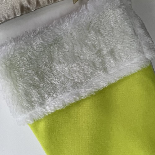 NWT Ruz Mandalorian Grogu The Child Faux Fur Trimmed Christmas Stocking Star War - Picture 3 of 7