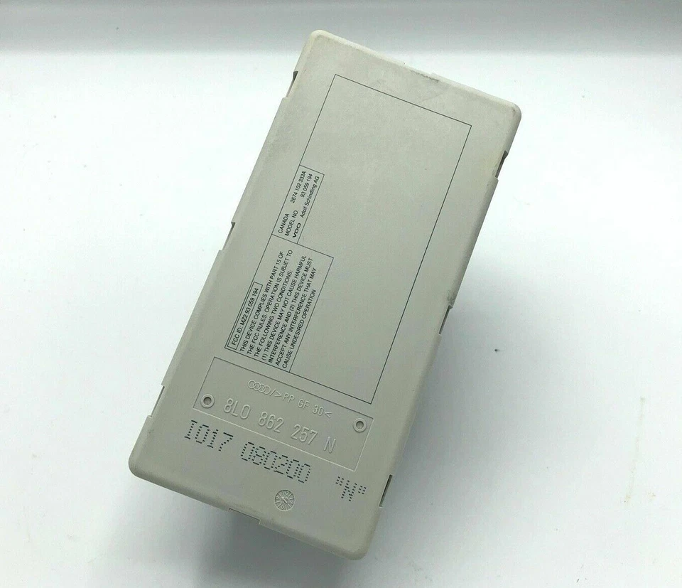 OEM Audi A4 S4 A6 A8 1997 - 2002 Vacuum Lock Central Locking Door Pump 8L0862257 - Image 3 of 4