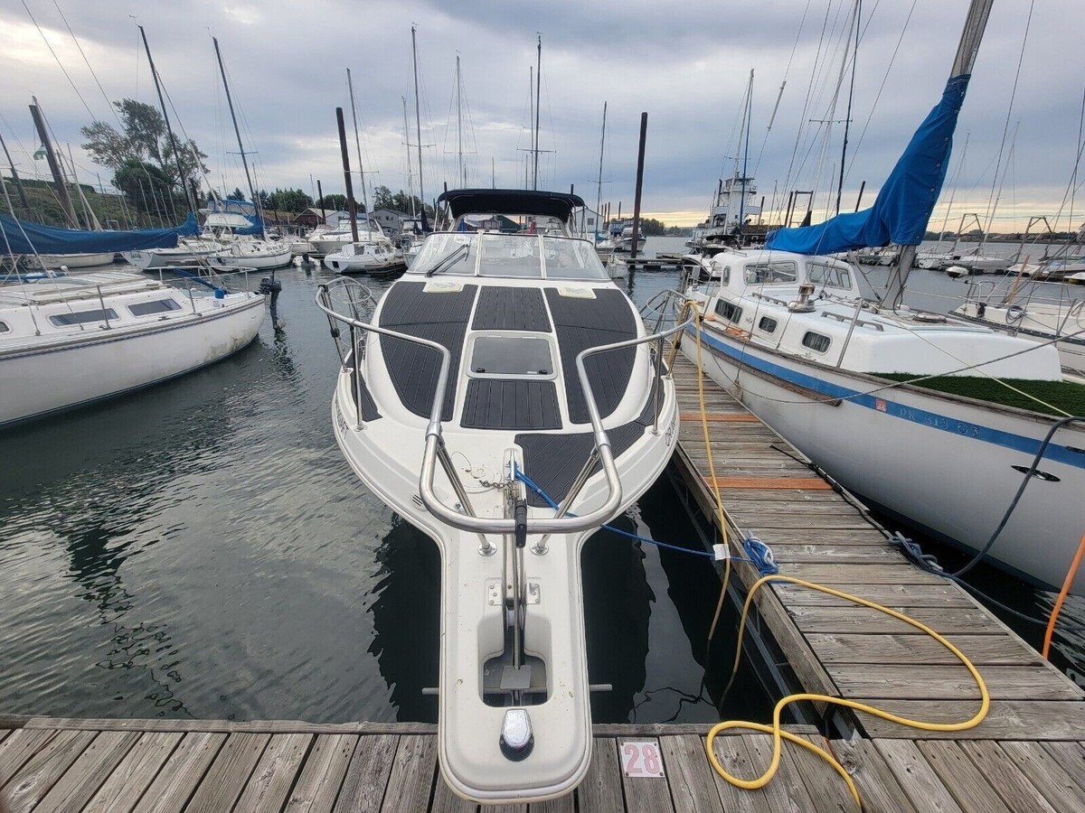 1993 Bayliner 2855 Ciera Sunbridge à vendre. Voir le prix, les photos et Acheter