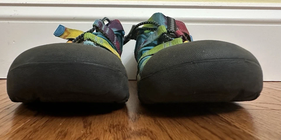 Sandalias Keen Kids Newport Unisex H2 Arco Iris Tie Dye Zapatos Juveniles Talla 2 Foto 4 de 4