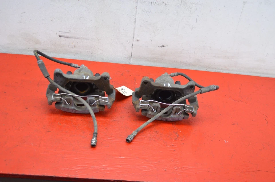 12-15 JUEGO PINZAS FRENO DELANTERO IZQUIERDO/DERECHO VOLKSWAGEN PASSAT OEM Foto 4 de 4