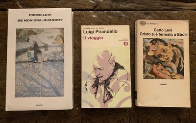 Lot italienische Erzählbücher - Primo Levi, Carlo Levi, Pirandello