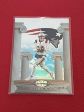 2024 Drake Maye Panini Certified Franchise Foundations #FFO-DME Halo Prizm