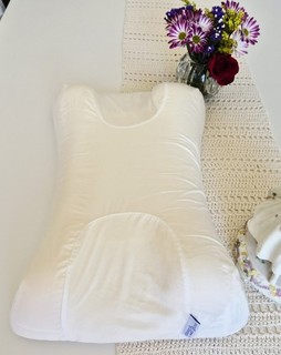 SLEEP & GLOW Omnia Anti Aging Beauty Pillow Fights Sleep Wrinkles with Orthopedi