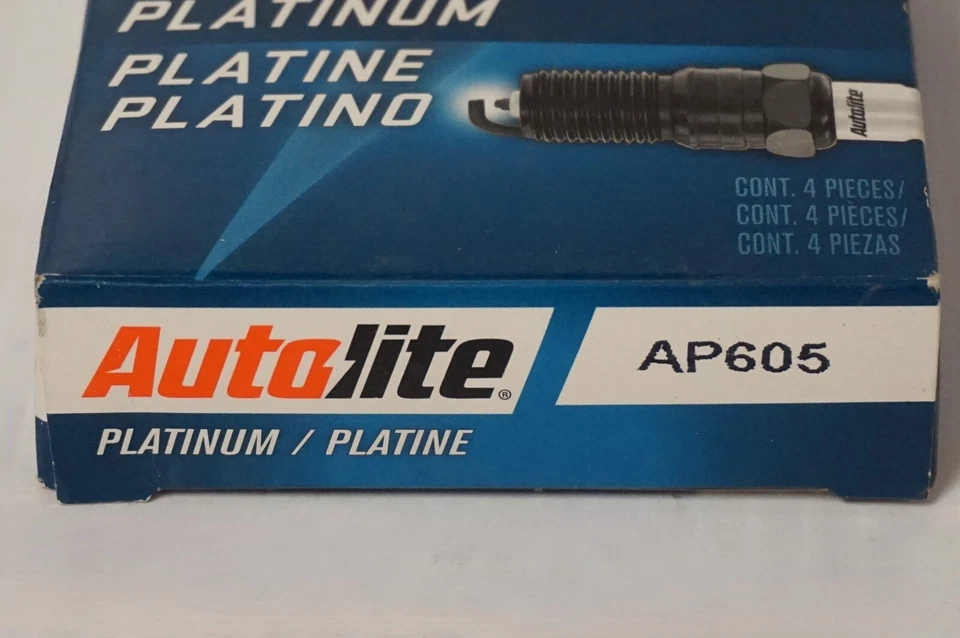 Pacote com 4 velas de ignição de substituição automotiva Autolite Platinum AP605 - Imagem 4 de 4