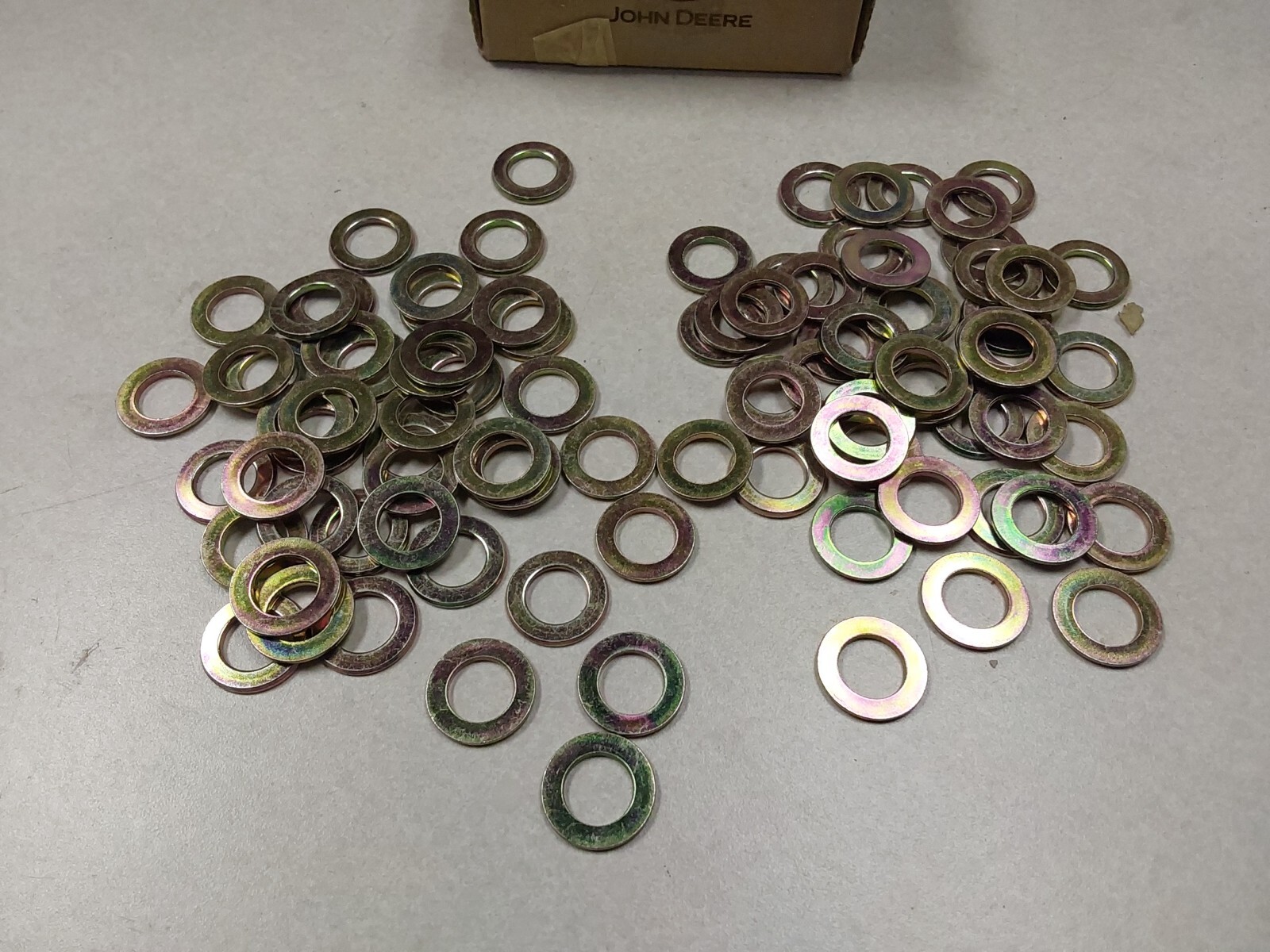 24M7096 NEW JOHN DEERE 10MM FLAT WASHER LOT OF 92 OEM FREE 