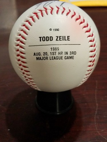 Todd Zeile Autograph Auto Signed 1990 Fotoball Cardinals - Picture 4 of 5