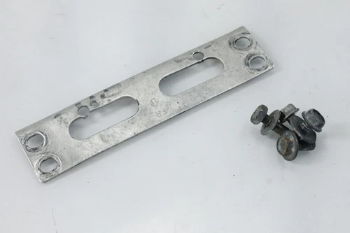PLATE, SEAT RAIL UPPER