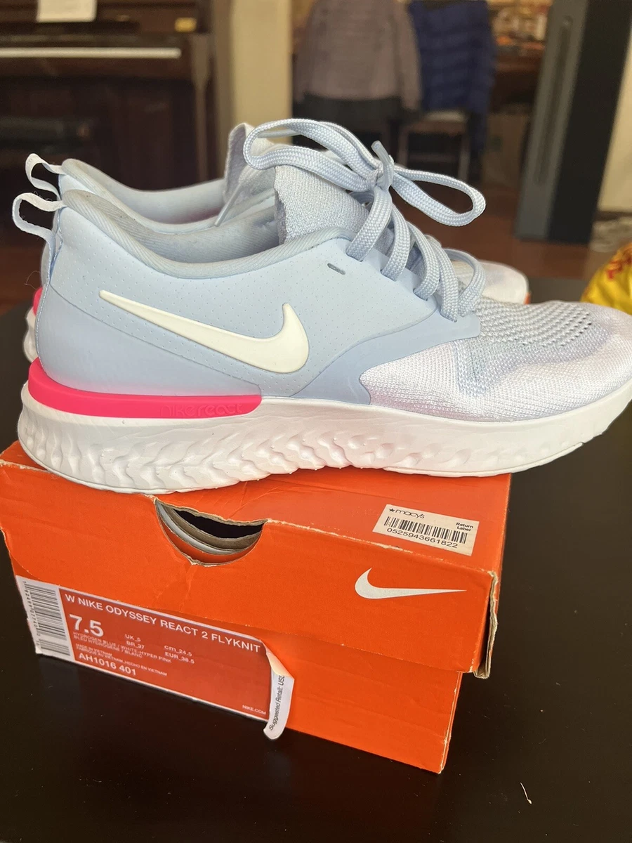 Nike w odyssey react 2 flyknit top