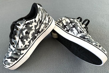 Heelys Pro 20 Prints Skate Shoes HES10336 Black Camo Canvas Youth Size 5