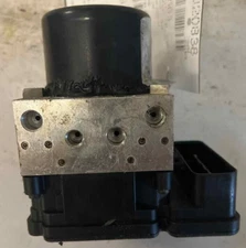 2006-2007 TOWN & COUNTRY ABS Anti-Lock Brake Pump Assembly W/Traction Control