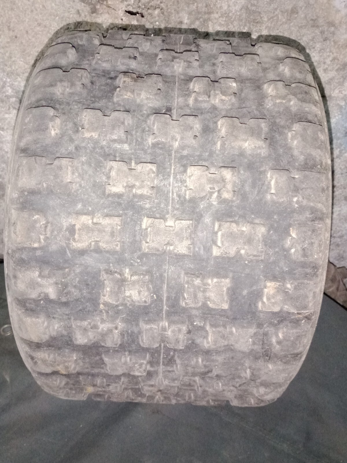 Foto 5 di 14