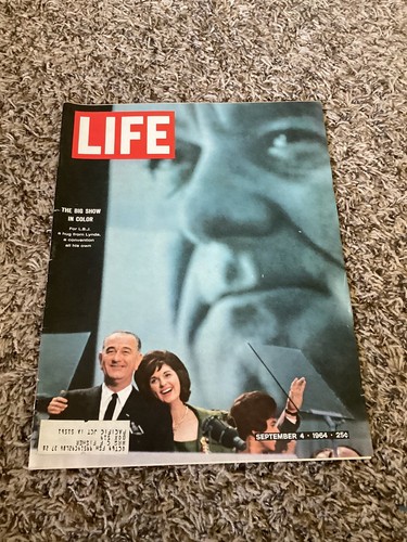 Vintage LIFE Magazines Lot Of 8 All from 1964 - Bild 3 von 15