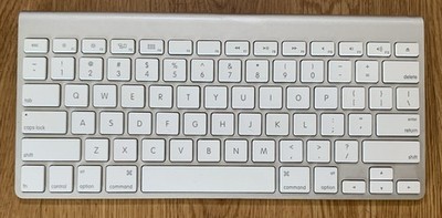 Apple A1314 Wireless Bluetooth Magic Keyboard Tested