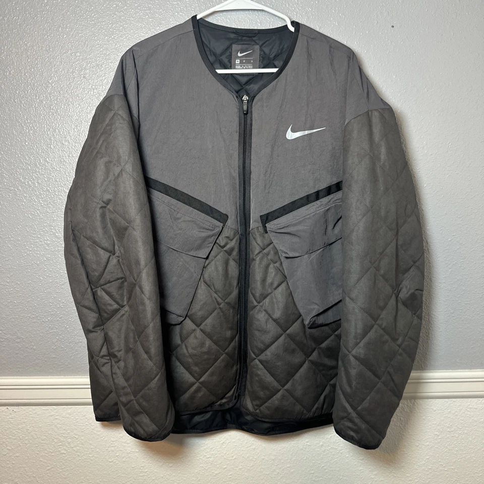 NIKE RUN READY REFLECTIVE LOOSE FIT FULL ZIP BOMBER JACKET GREY CI6596-082 MEN M - Image 3 of 4