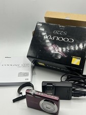 Nikon COOLPIX S220 10.0MP Digital Camera - Plum