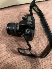 Nikon D70 Digital Camera with DX AF-S Nikkor 18-70 mm f/ 3.5-4.5G ED