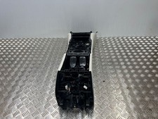 BMW 7 G11 G12 2017 Armlehne 9327501 OOT14081