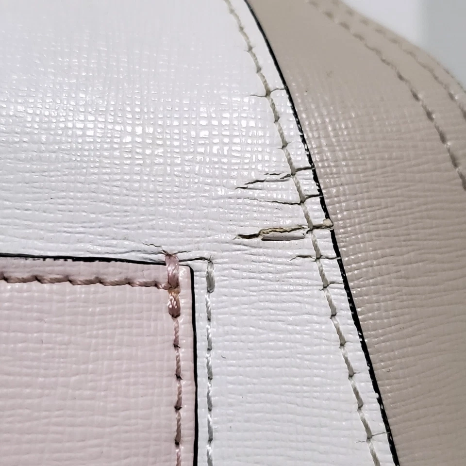 Cartera de mujer Cromia blanca rosa recubierta bloques de color gamuza cuero texturizado Foto 3 de 4