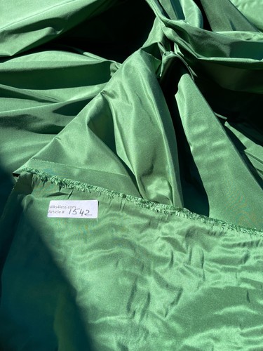 FABULOUS QUALITY SILK TAFFETA IRIDESCENT HEAVY- CAPITAL GREEN!!! - Picture 5 of 8