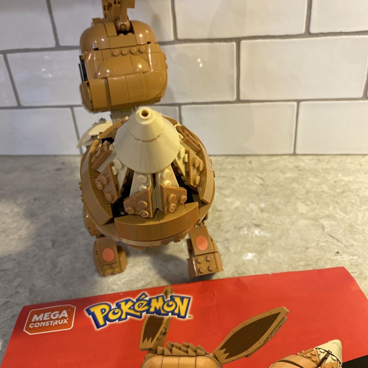 Mega Pokemon Jumbo Eevee – Mattel Creations