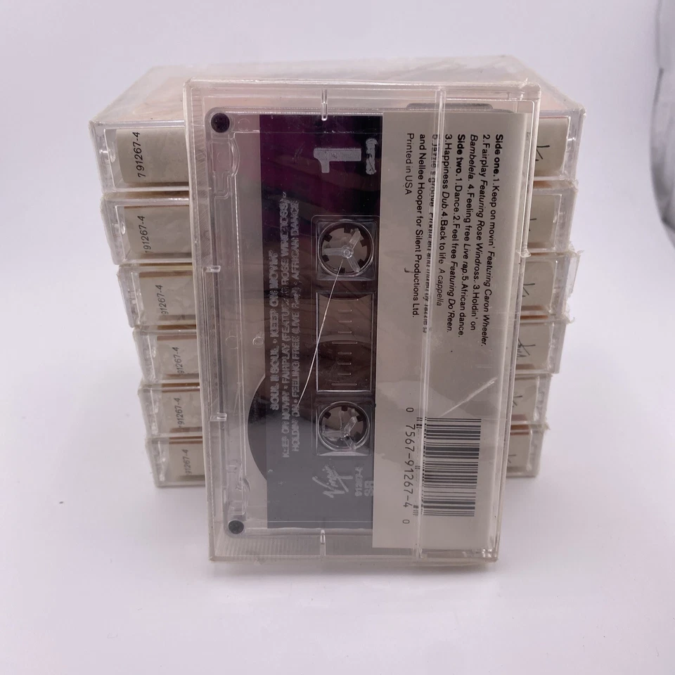 Soul II Soul Keep On Movin’ Cassette Tape 1989 Electronic Funk Soul Hip Hop Seal - Image 3 of 4