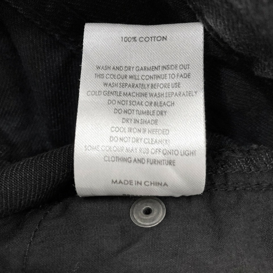 NWOT DECJUBA Midrise Cuffed Distressed Boyfriend Shorts Sz 6 Black