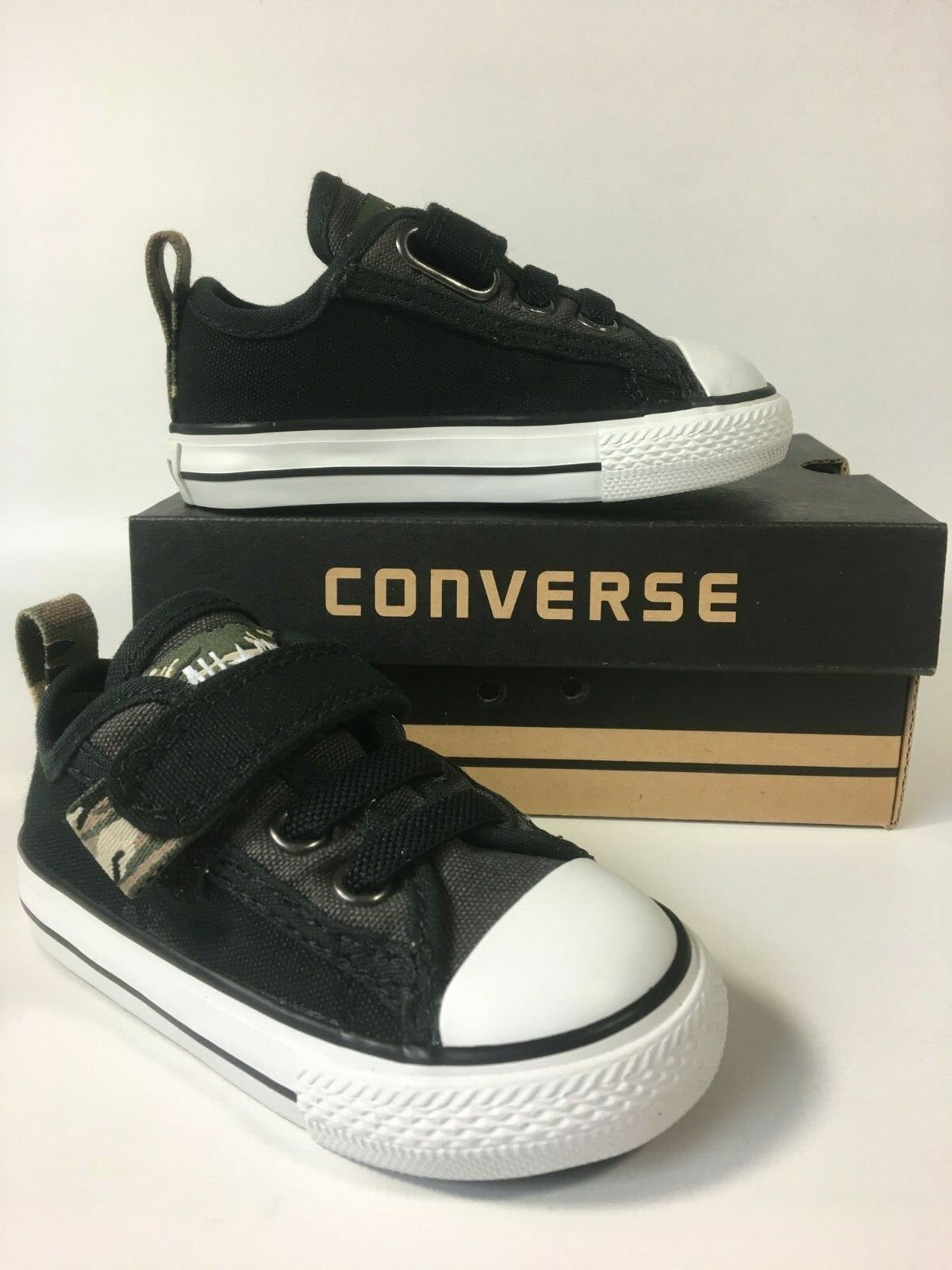 converse infant size 4 velcro