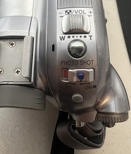 Panasonic Camcorder PV-GS300 Mini DV or SD Card UNTESTED PARTS ONLY AS IS - Picture 15 of 20