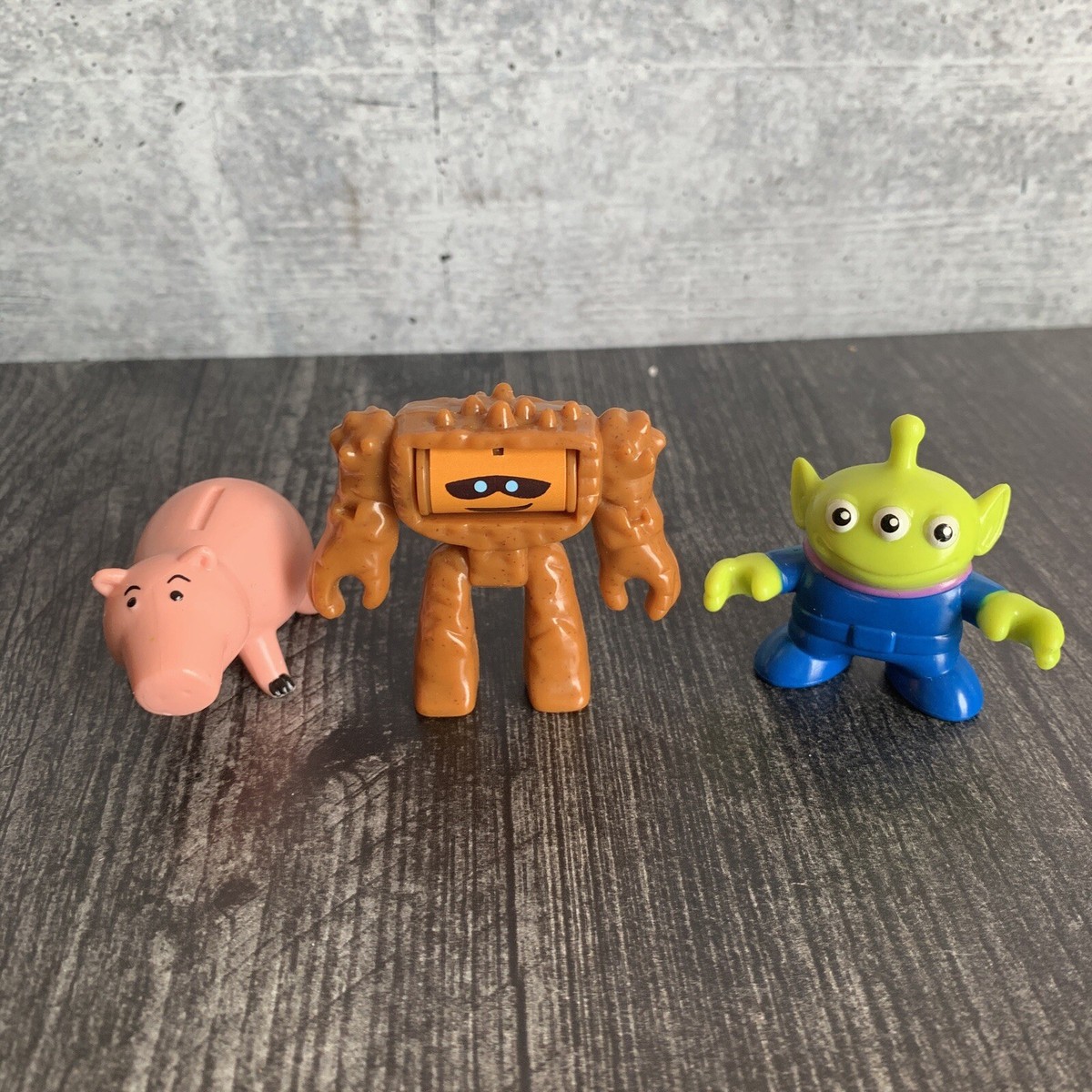 Disney Pixar Toy Story 3 Hamm the Pig Alien Chunk 2” Figures Lot